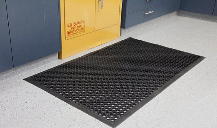 buy floor mat dubai